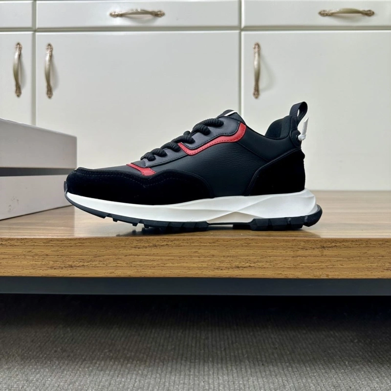 Gxvxnchy Sneakers EyeCatching 153391
