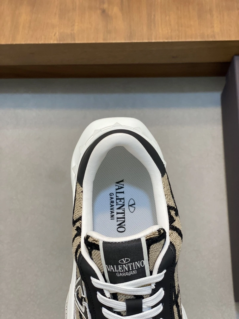 Resilient Vxlxntino Sneakers 231050