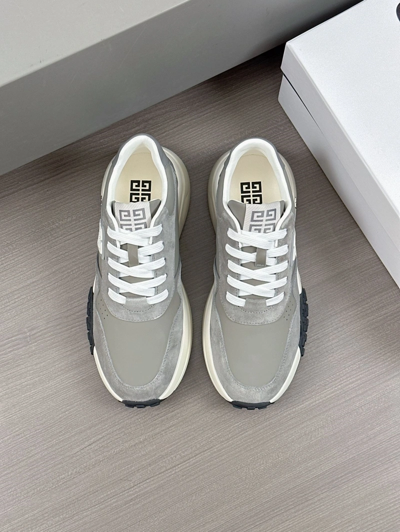 Popular Gxvxnchy Sneakers 153379