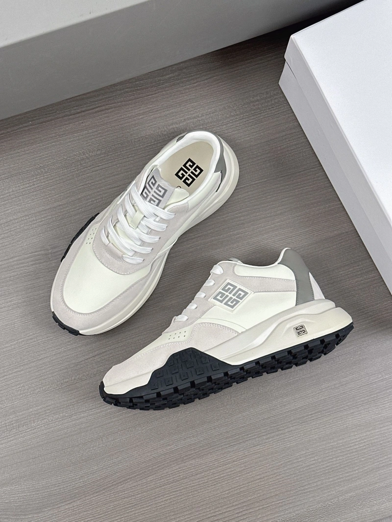 Gxvxnchy Sneakers Durable 153383