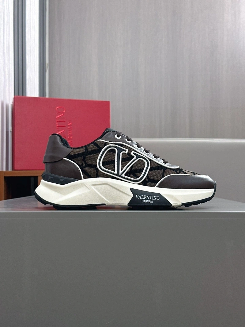 Modern Vxlxntino Sneakers 231044