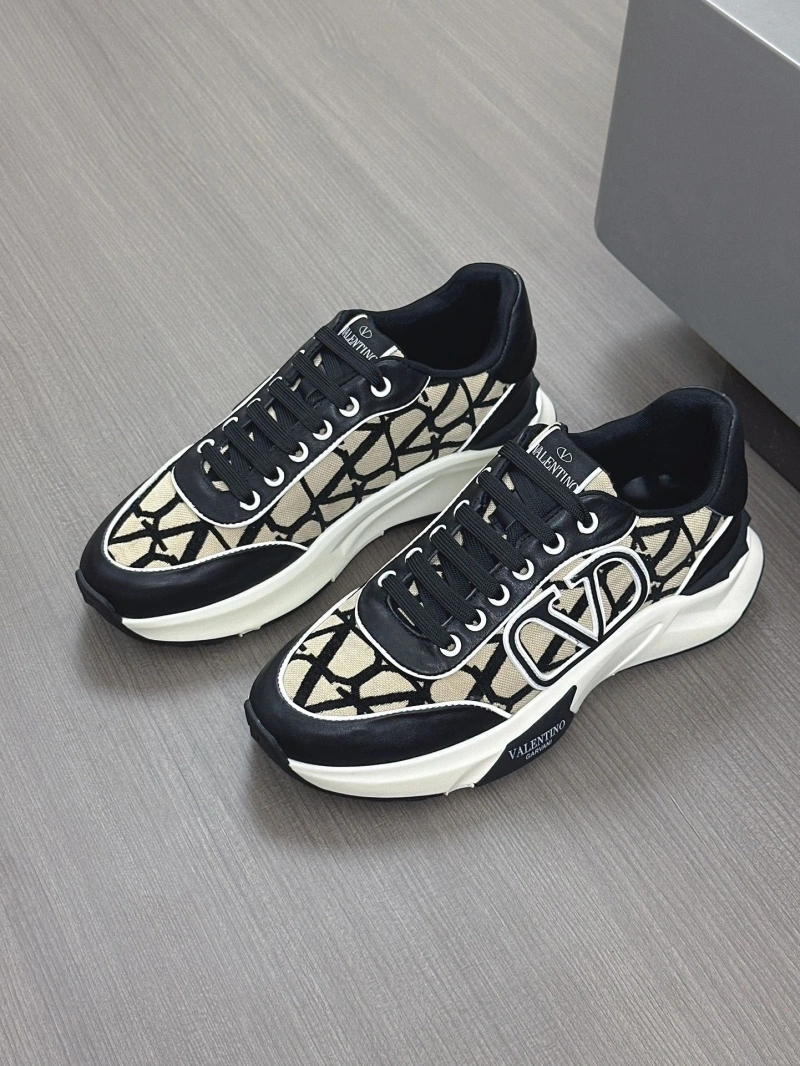 UrbanStyle Vxlxntino Sneakers 231045