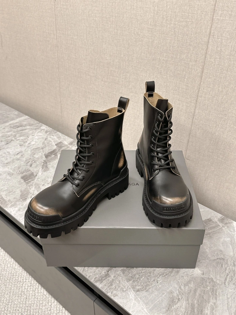Bxlxnciaga Boots Cozy 109659