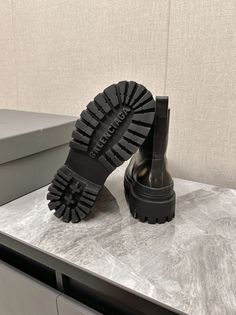 Bxlxnciaga Boots Cozy 109659