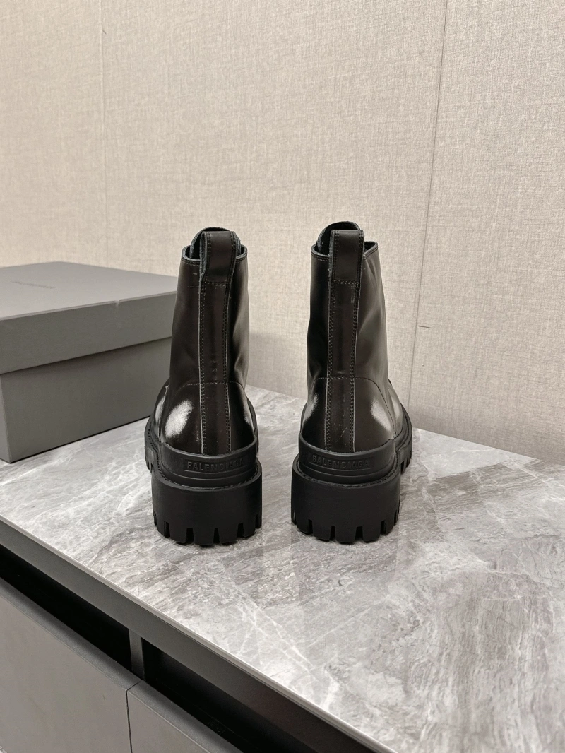 Bxlxnciaga Boots Cozy 109650