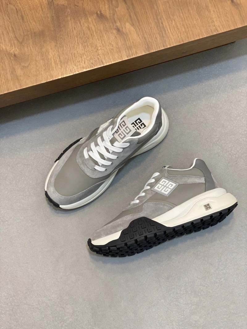 Refined Gxvxnchy Sneakers 153375