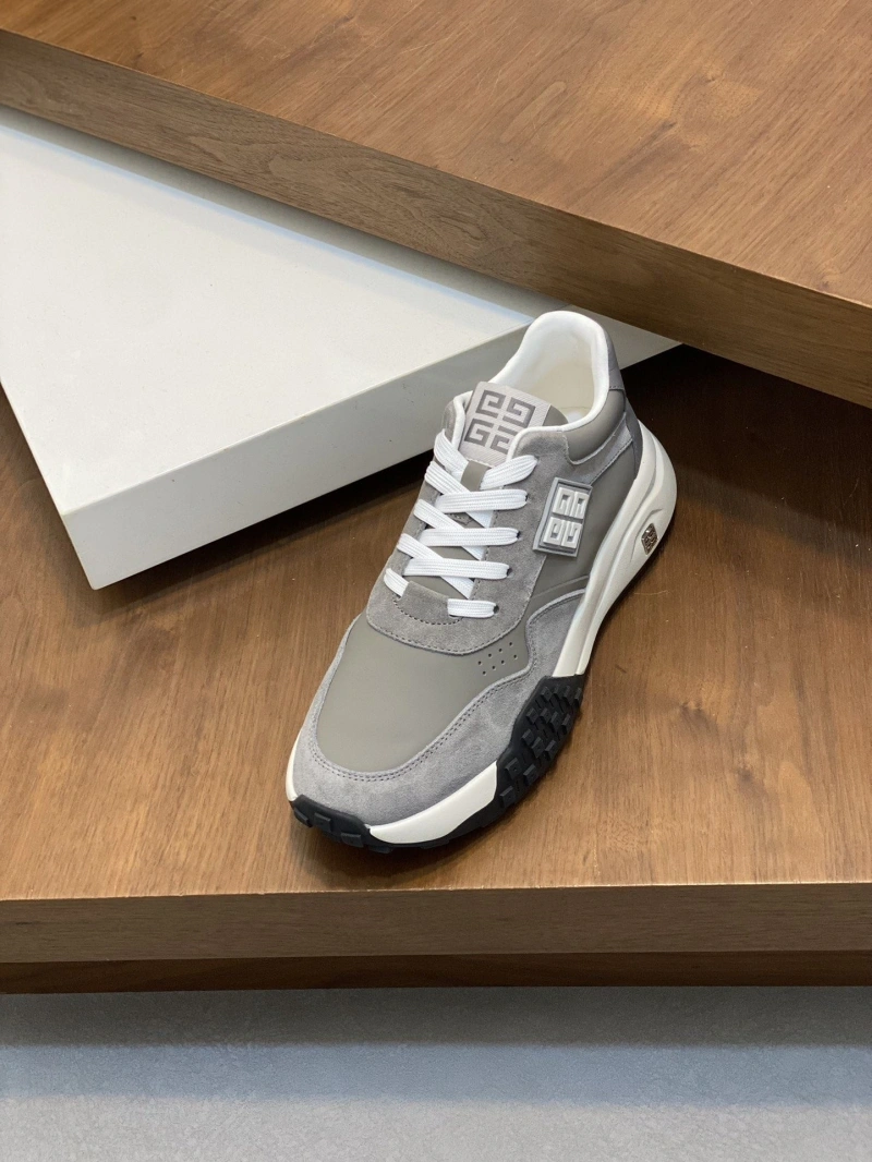 Refined Gxvxnchy Sneakers 153375