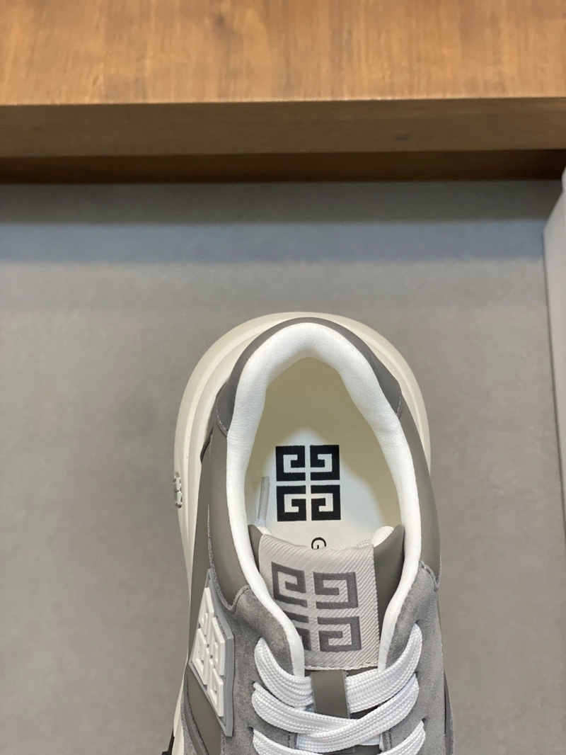 Refined Gxvxnchy Sneakers 153375