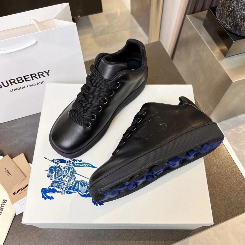 Cozy Bxrbxrry Sneakers 115093