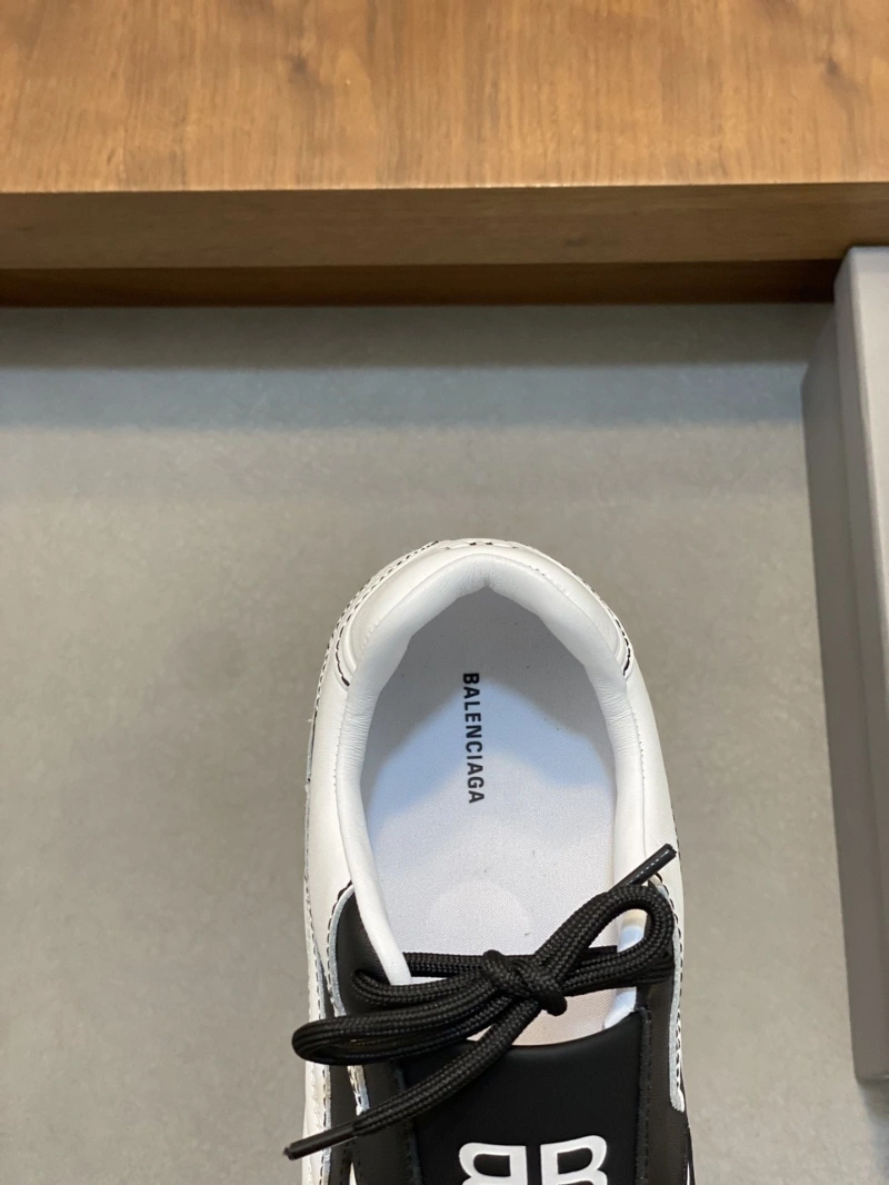 Bxlxnciaga Sneakers Vibrant 109640