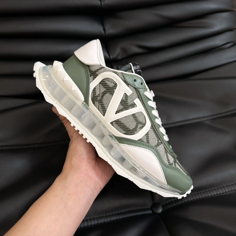 Stylish Vxlxntino Sneakers 231039