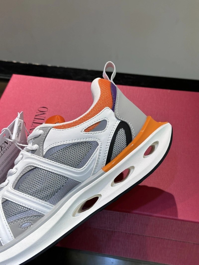 Durable Vxlxntino Sneakers 231037