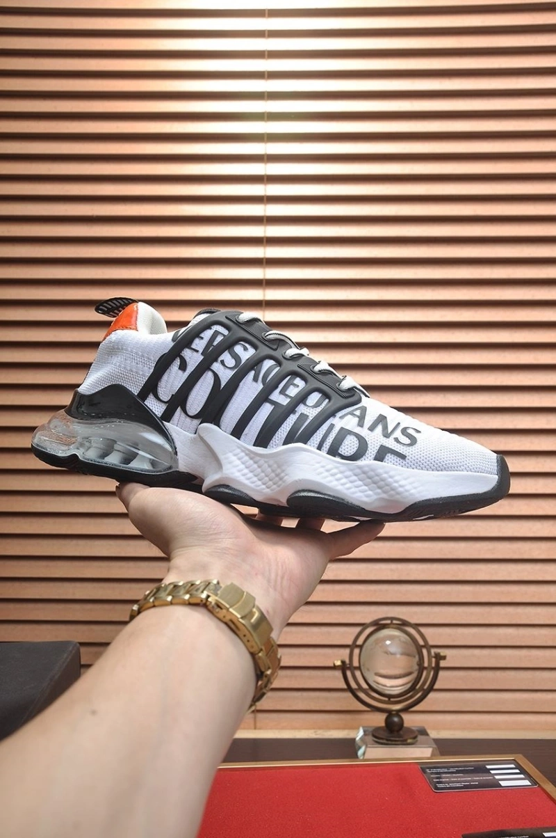 Trendsetting Gxvxnchy Sneakers 153381