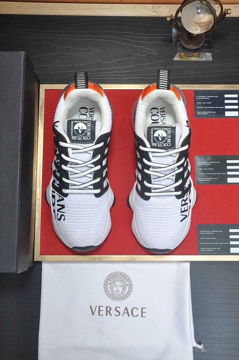 Trendsetting Gxvxnchy Sneakers 153381
