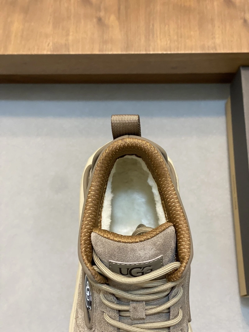 Breathable UGX Casual Shoes 228067