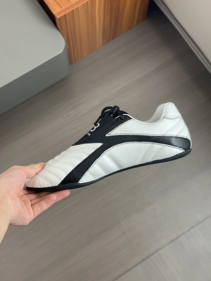 Bxlxnciaga Sneakers Soft 109641
