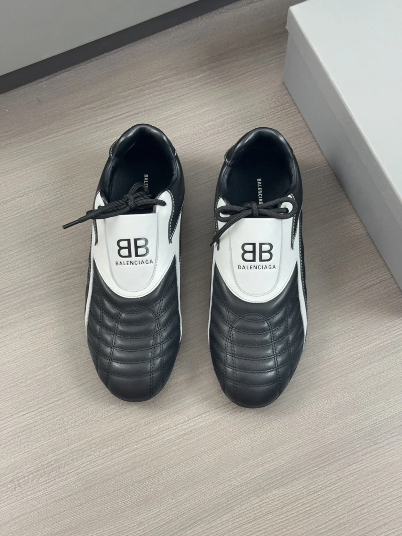 Timeless Bxlxnciaga Sneakers 109637