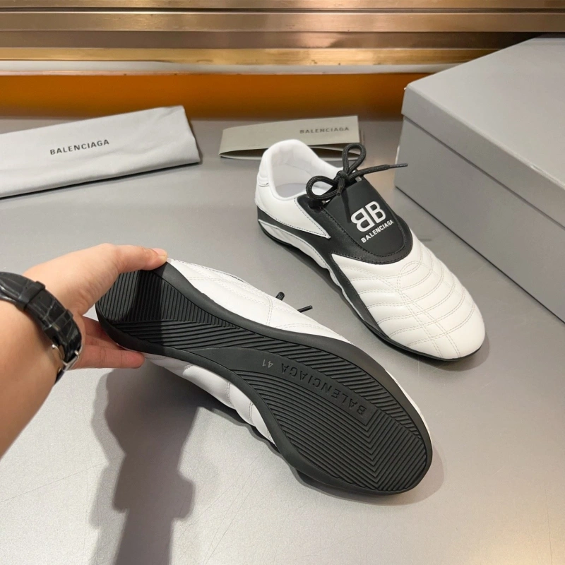 Compact Bxlxnciaga Sneakers 109636