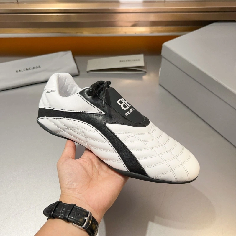 Compact Bxlxnciaga Sneakers 109636