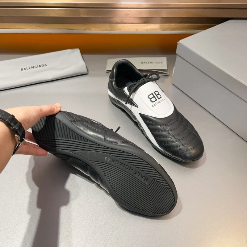 Bxlxnciaga Sneakers Refined 109635