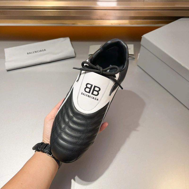 Bxlxnciaga Sneakers Refined 109635