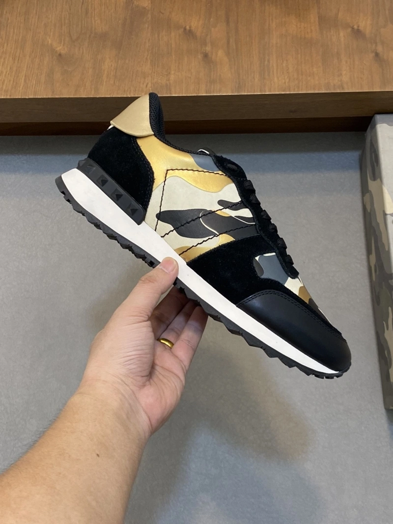 Cozy Vxlxntino Sneakers 231024
