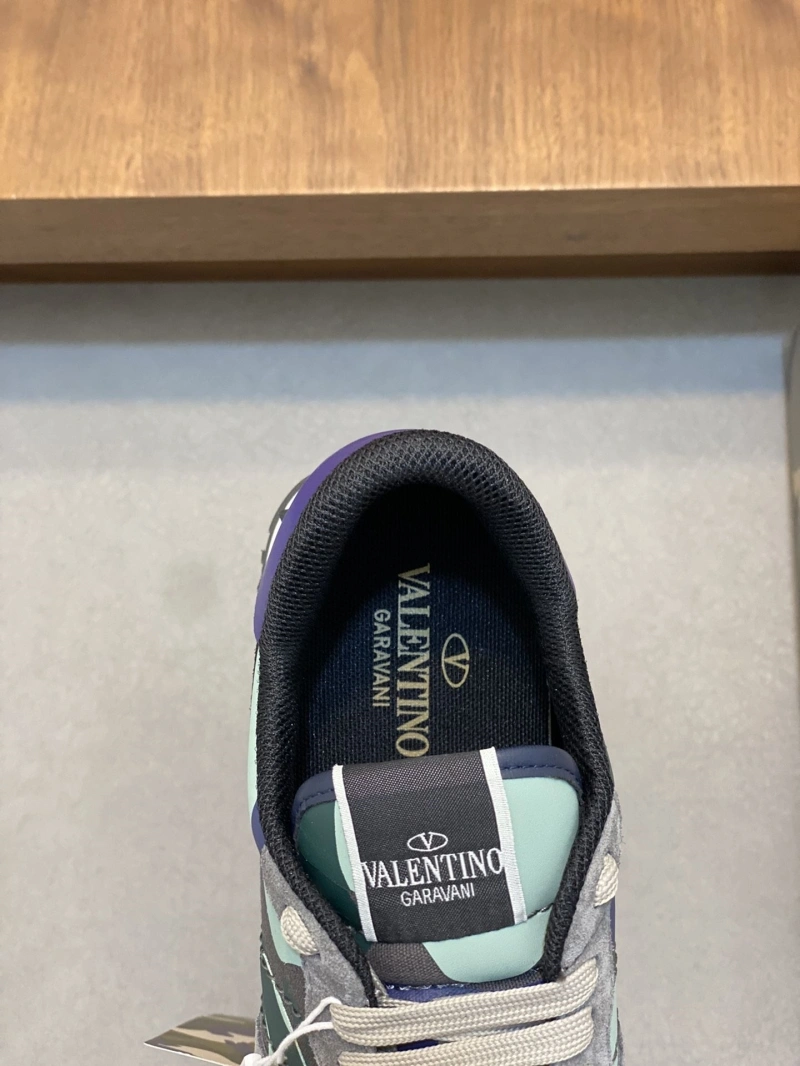 Vxlxntino Sneakers Trendsetting 231027