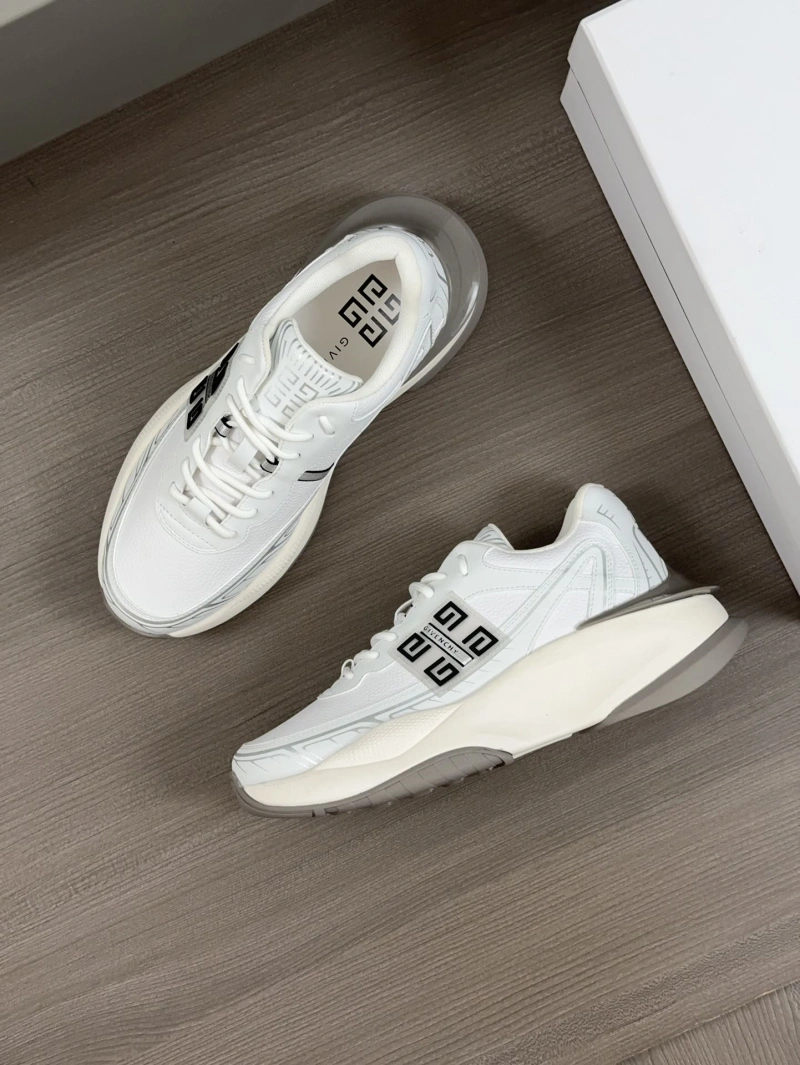 TopPick Gxvxnchy Sneakers 153369