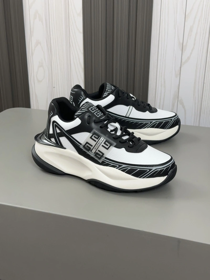 Gxvxnchy Sneakers Bold 153382