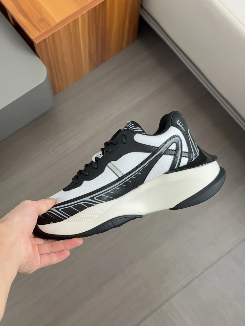Gxvxnchy Sneakers Bold 153382