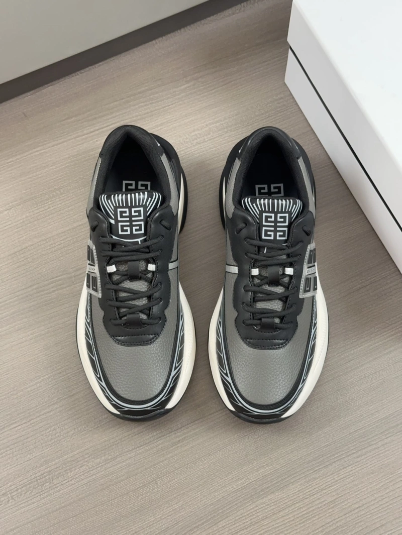 Refined Gxvxnchy Sneakers 153363