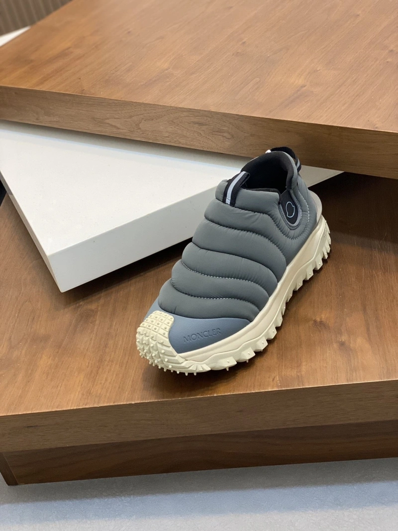 Versatile Mxnclxr Sneakers 197538