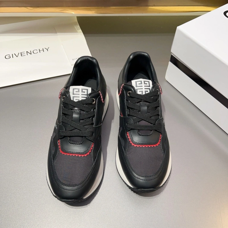 Gxvxnchy Sneakers Fashionable 153366