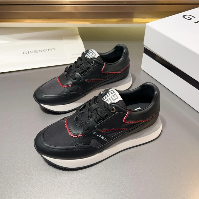 Gxvxnchy Sneakers Fashionable 153366