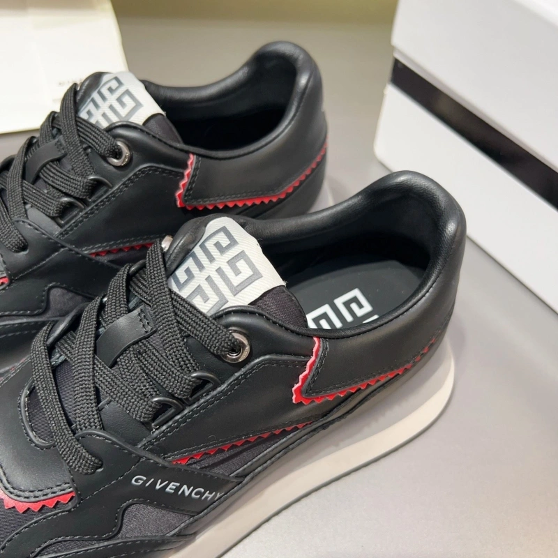Gxvxnchy Sneakers Fashionable 153366