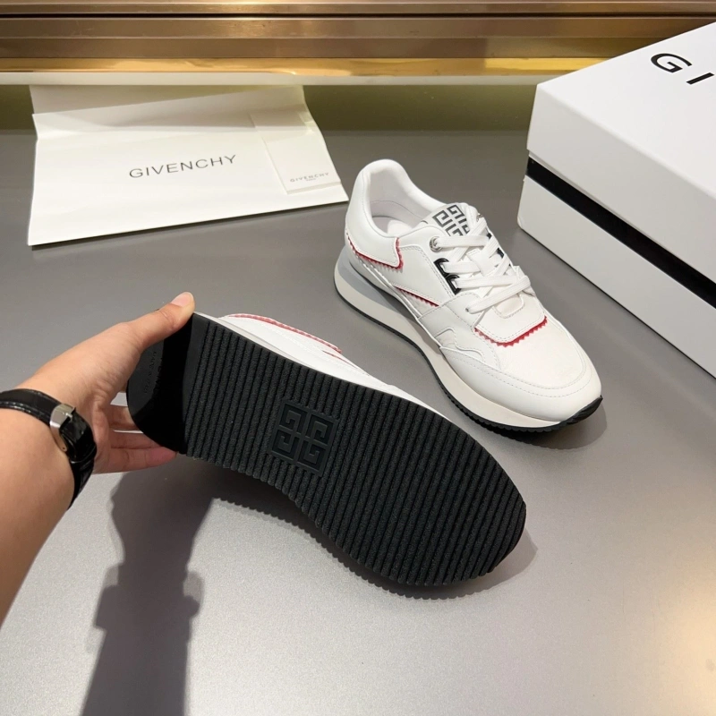 TopPick Gxvxnchy Sneakers 153361