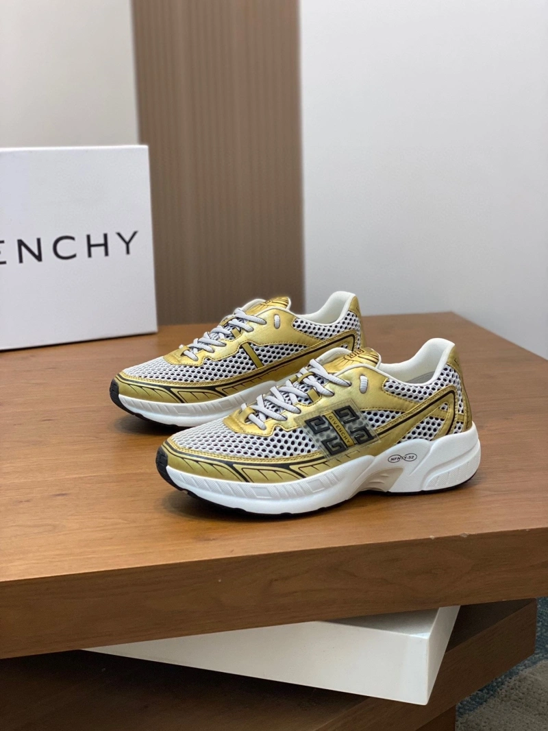 Gxvxnchy Sneakers Affordable 153362