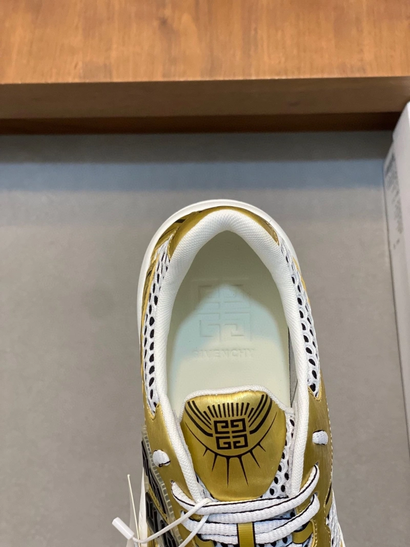 Gxvxnchy Sneakers Affordable 153362