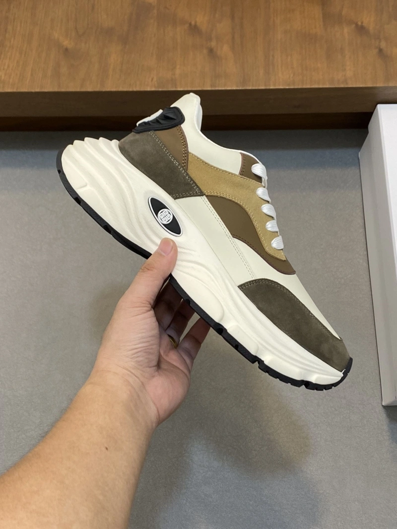 Durable Gxvxnchy Sneakers 153360