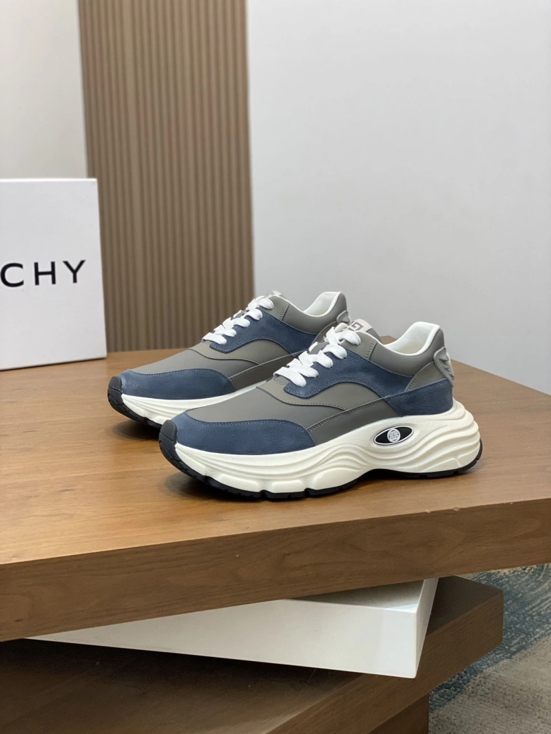Gxvxnchy Sneakers EasyMatch 153359