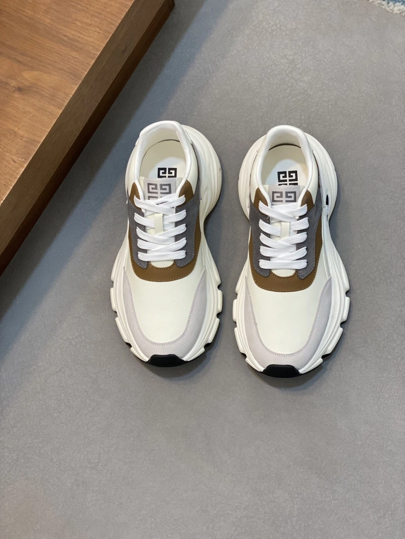 Gxvxnchy Sneakers AllSeason 153358