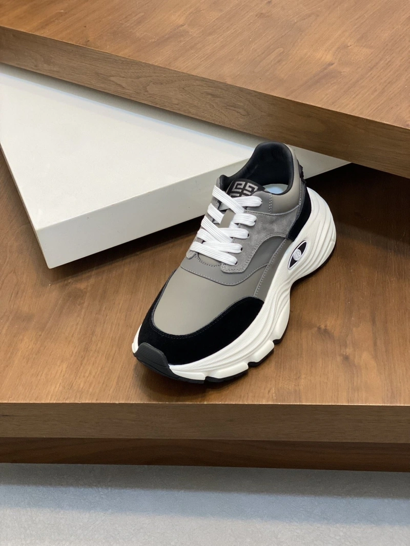 Durable Gxvxnchy Sneakers 153357
