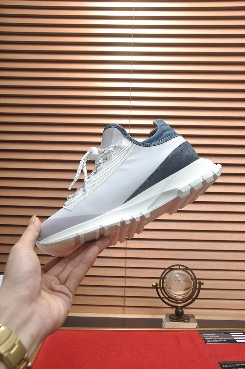 Flexible Gxvxnchy Sneakers 153356