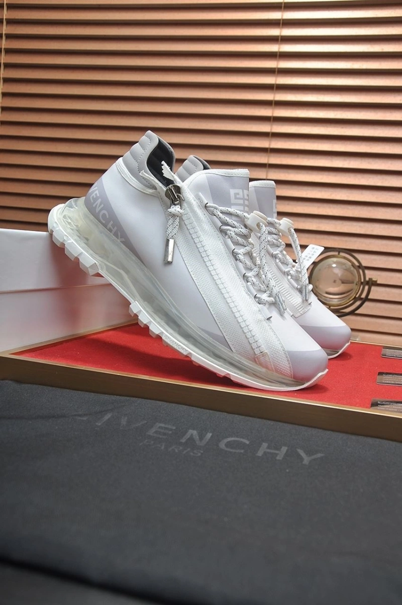 Gxvxnchy Sneakers GoAnywhere 153355