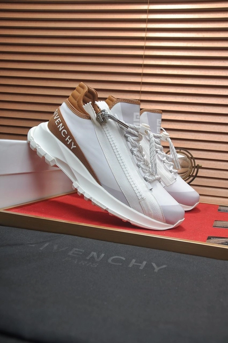 Gxvxnchy Sneakers Popular 153354