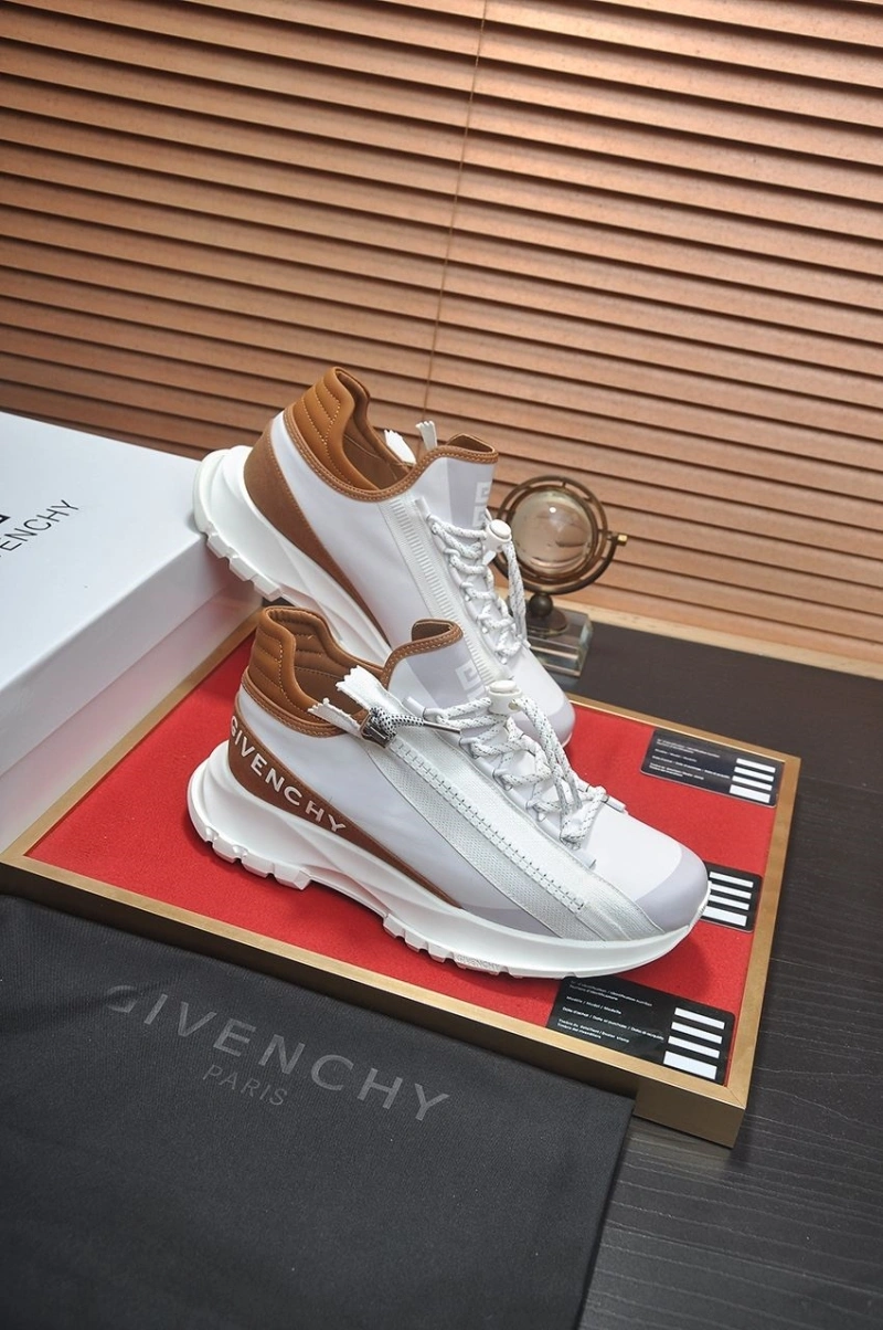 Gxvxnchy Sneakers Popular 153354