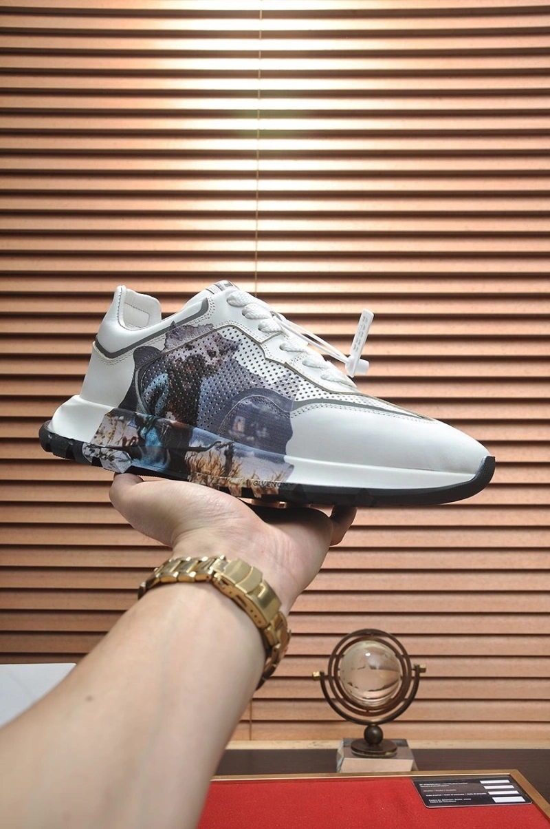 ModernLook Gxvxnchy Sneakers 153351