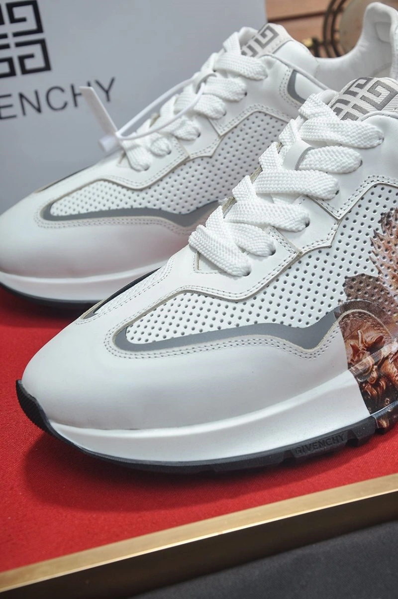Gxvxnchy Sneakers Functional 153352
