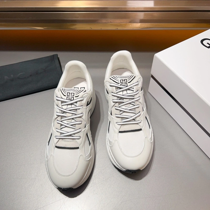 Bold Gxvxnchy Sneakers 153343