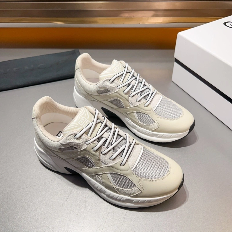 Gxvxnchy Sneakers Unique 153348